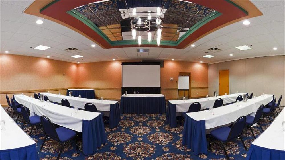 Quality Hotel Conference Center Cincinnati Blue Ash Exterior photo